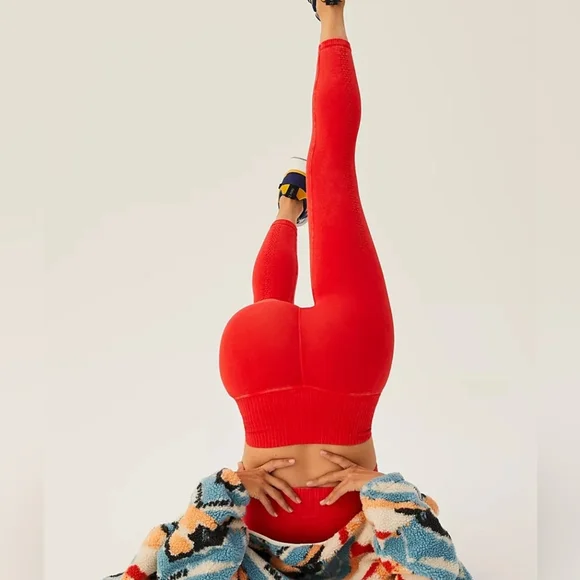 Free People High Rise 7/8 Length Good Karma Leggings Red Apple M/L FP149 - Picture 6 of 11